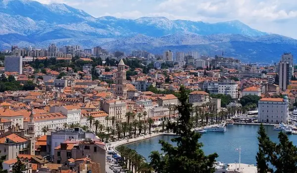 Zadar Airport to Split County with travel transfers zadar